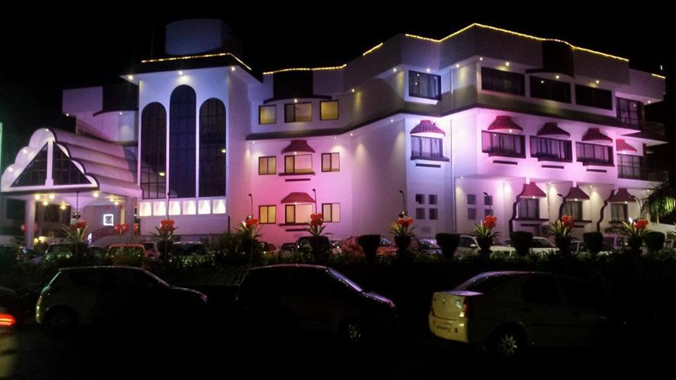 Hotel Princess Park Daman Exterior photo